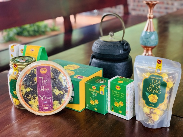 Trà hoa vàng Mạn Hảo (bánh ép năm 2024)
