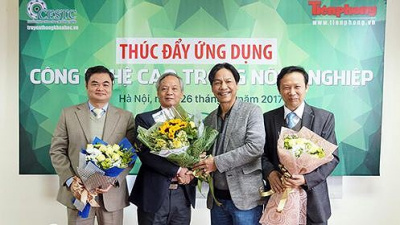 "Thúc đẩy ứng dụng công nghệ cao trong nông nghiệp" - Chủ tịch Ts Vũ Văn Tâm giao lưu trực tuyến cùng báo Tiền Phong